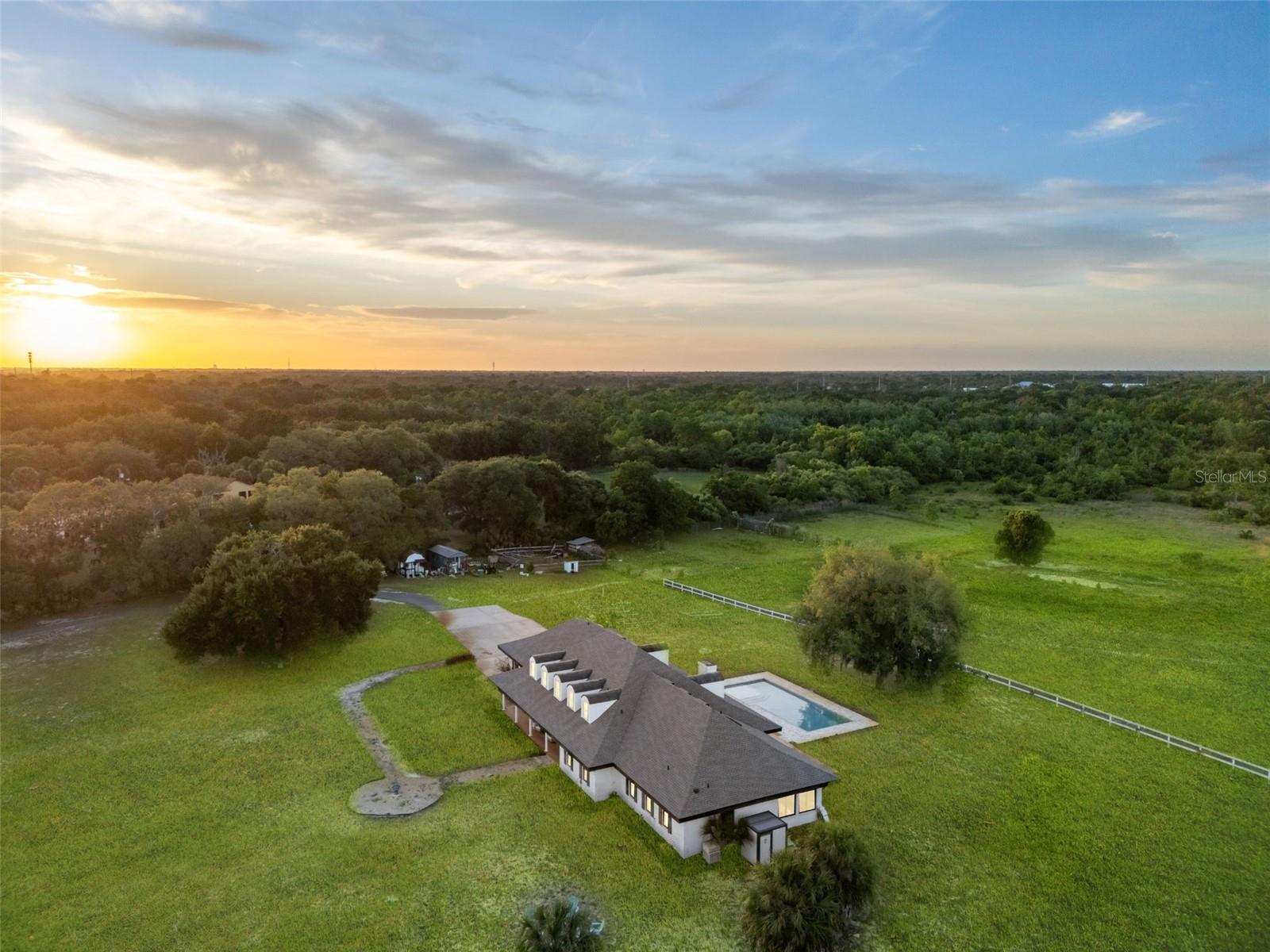 5750 OAK HOLLOW LN, OVIEDO, FL, 32765