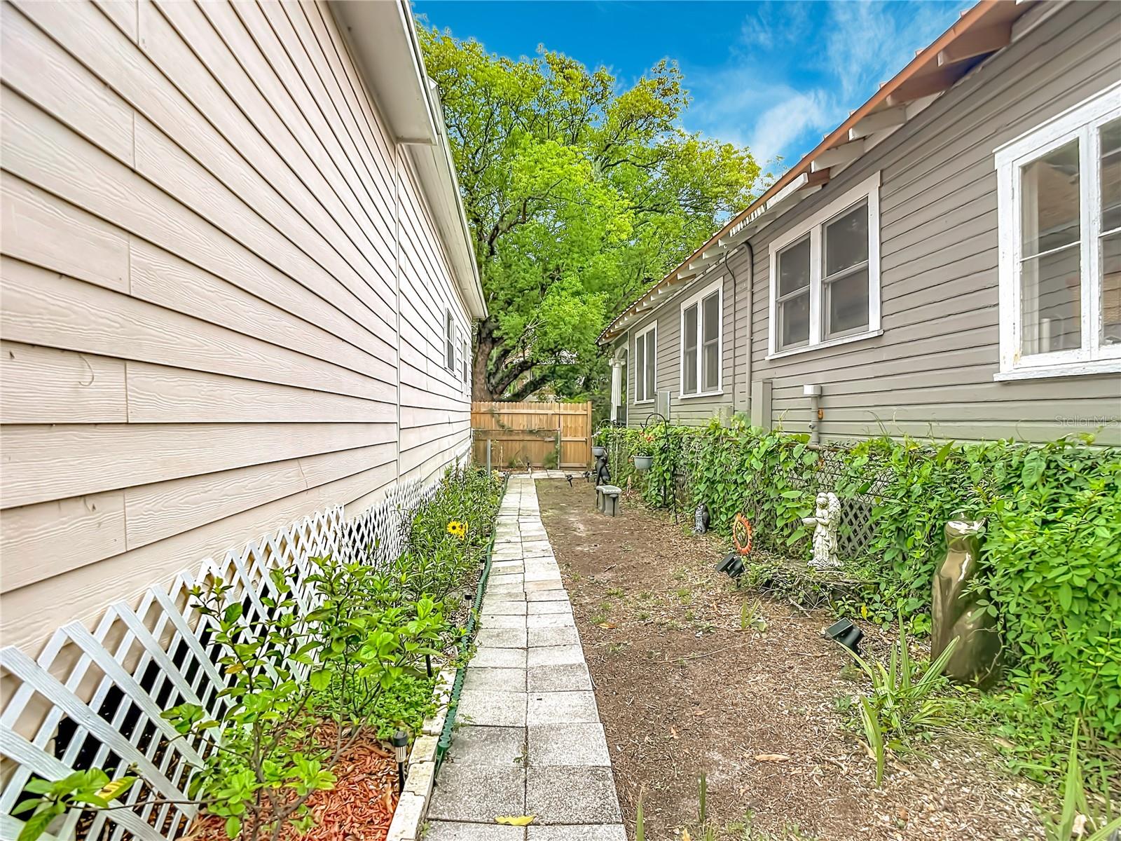 2708 N JEFFERSON ST, TAMPA, FL, 33602