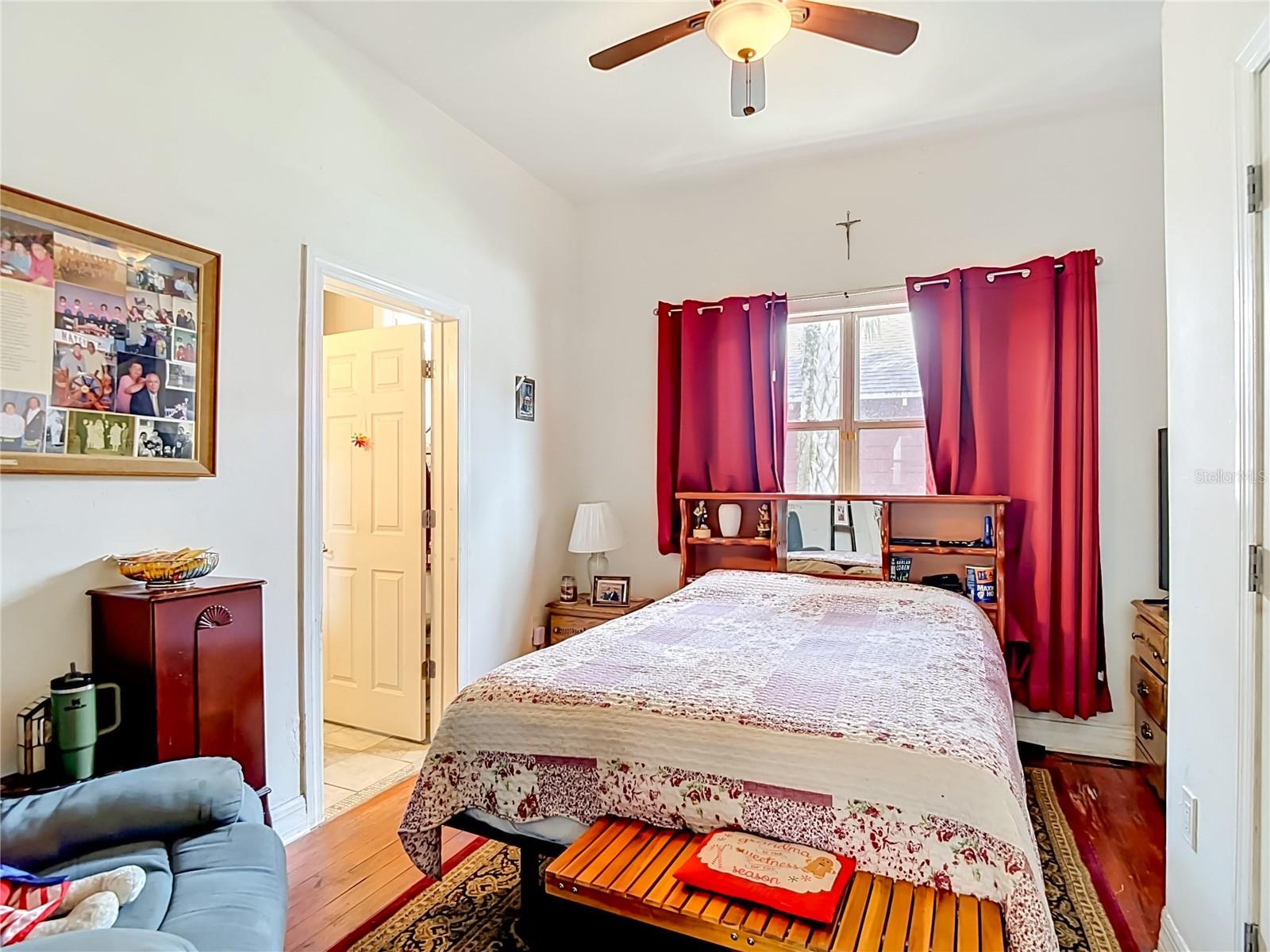 2708 N JEFFERSON ST, TAMPA, FL, 33602
