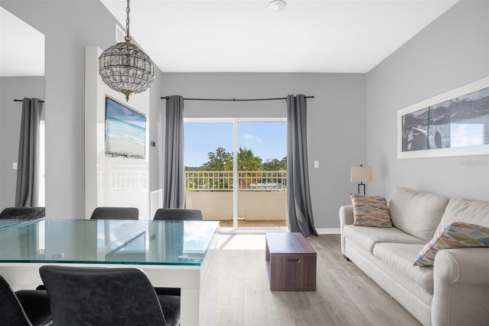 7395 UNIVERSAL BLVD #402, ORLANDO, FL, 32819