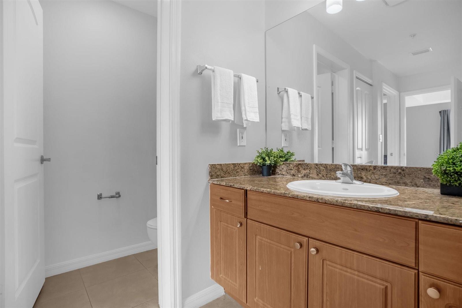 7395 UNIVERSAL BLVD #402, ORLANDO, FL, 32819