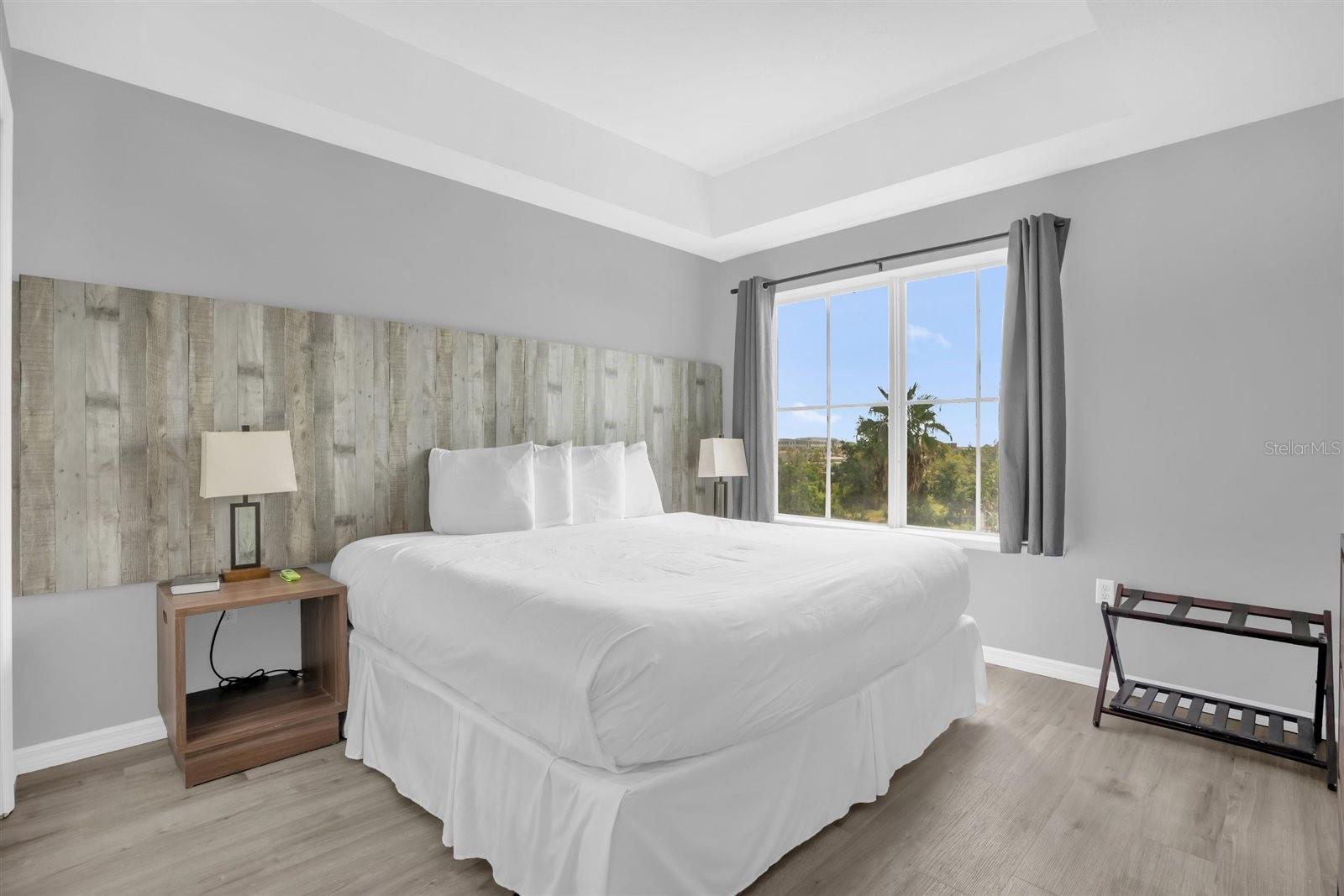 7395 UNIVERSAL BLVD #402, ORLANDO, FL, 32819