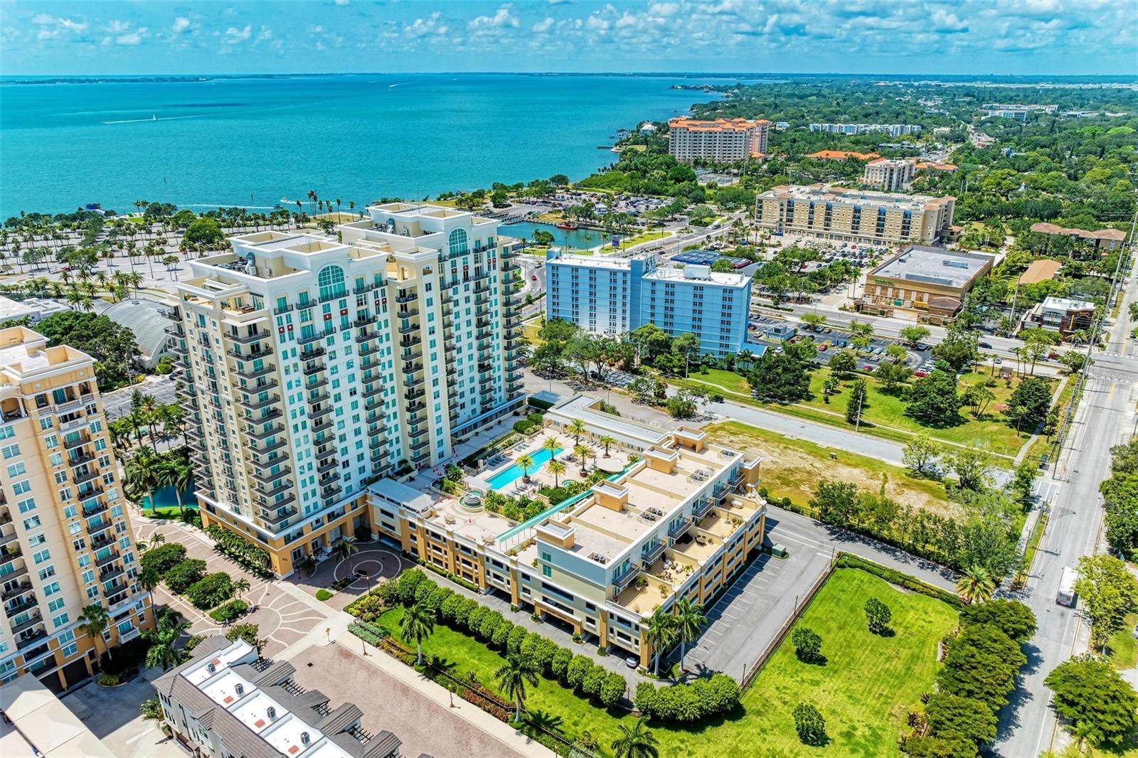 800 N TAMIAMI TRL #212, SARASOTA, FL, 34236