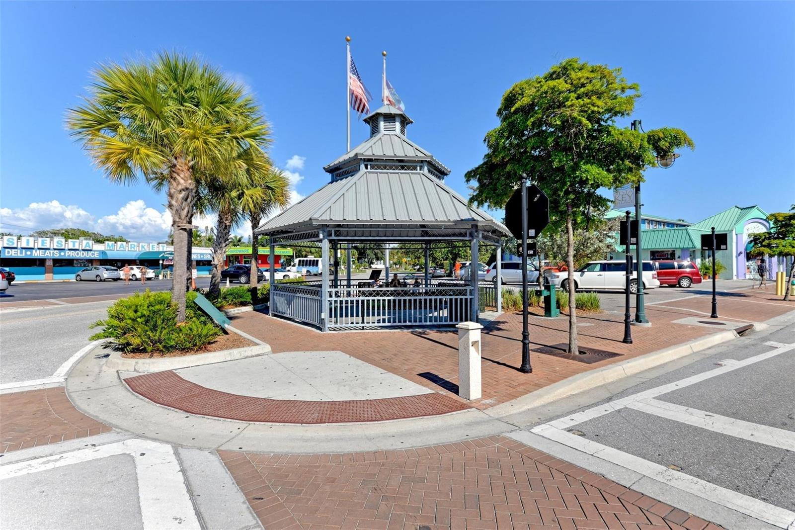 800 N TAMIAMI TRL #212, SARASOTA, FL, 34236