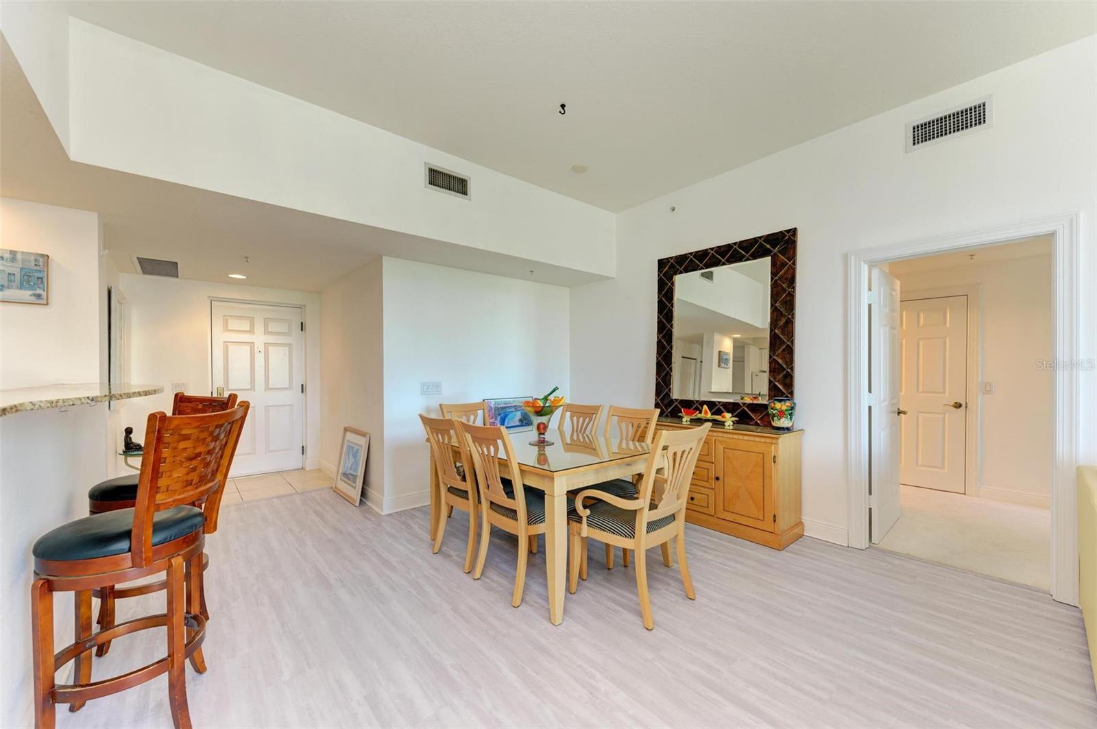 800 N TAMIAMI TRL #212, SARASOTA, FL, 34236