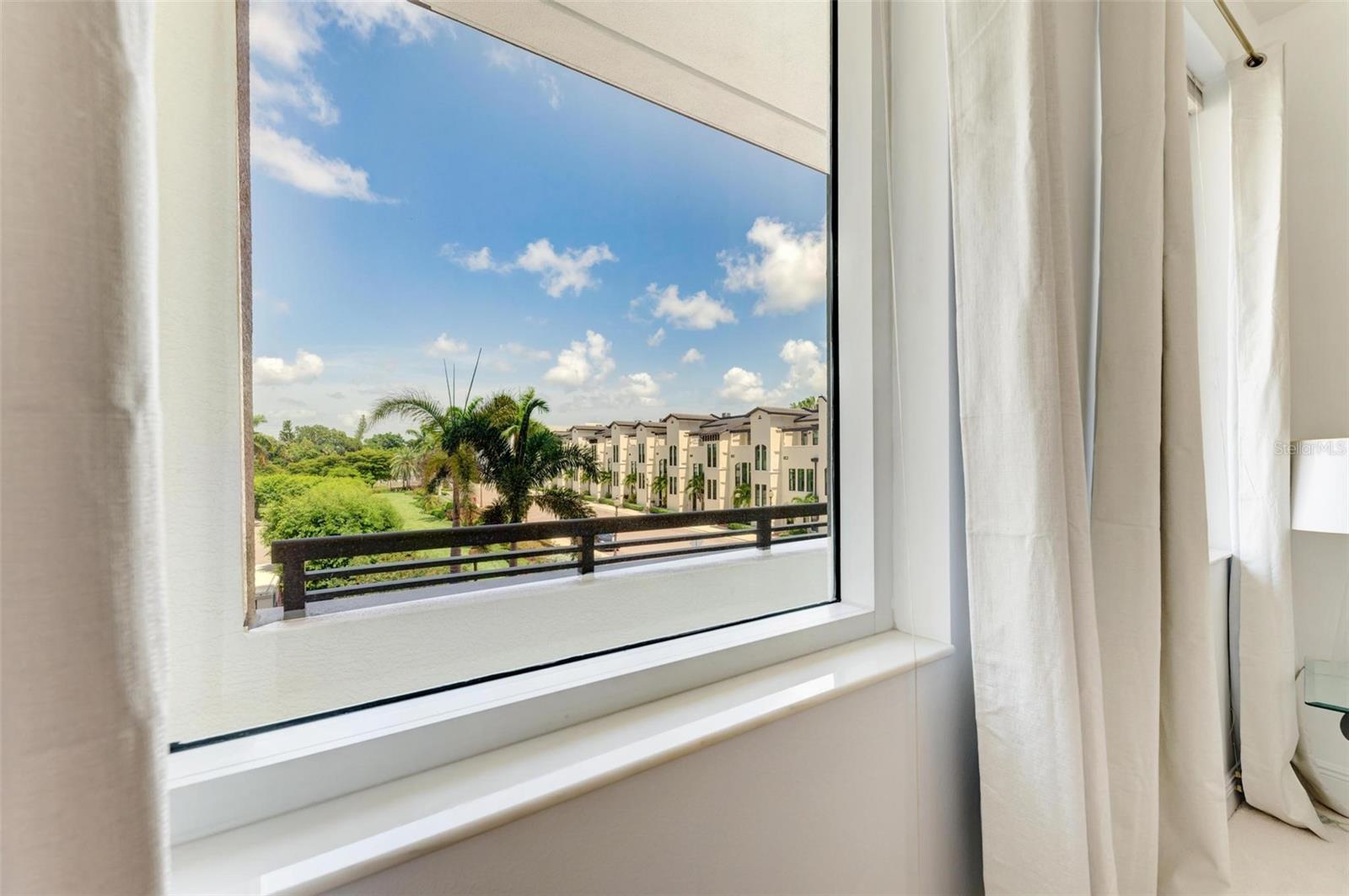 800 N TAMIAMI TRL #212, SARASOTA, FL, 34236