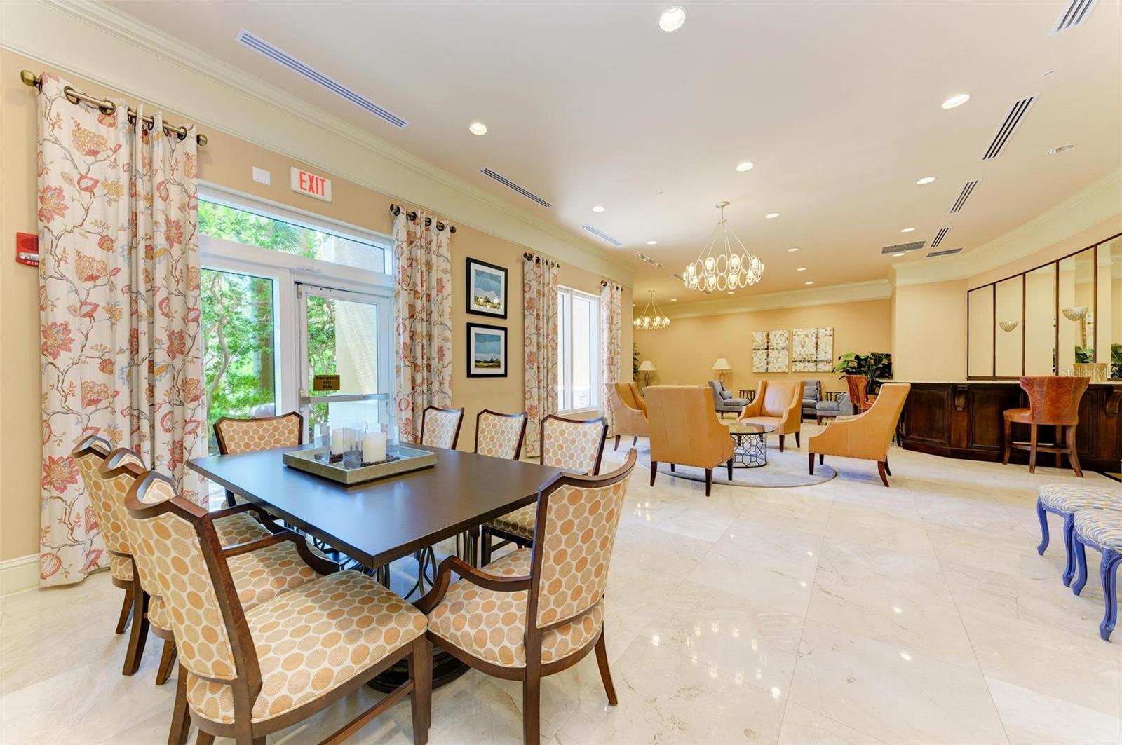 800 N TAMIAMI TRL #212, SARASOTA, FL, 34236