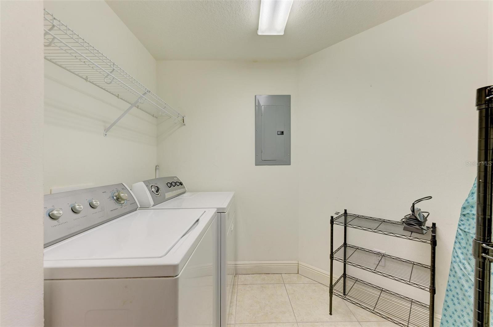 800 N TAMIAMI TRL #212, SARASOTA, FL, 34236