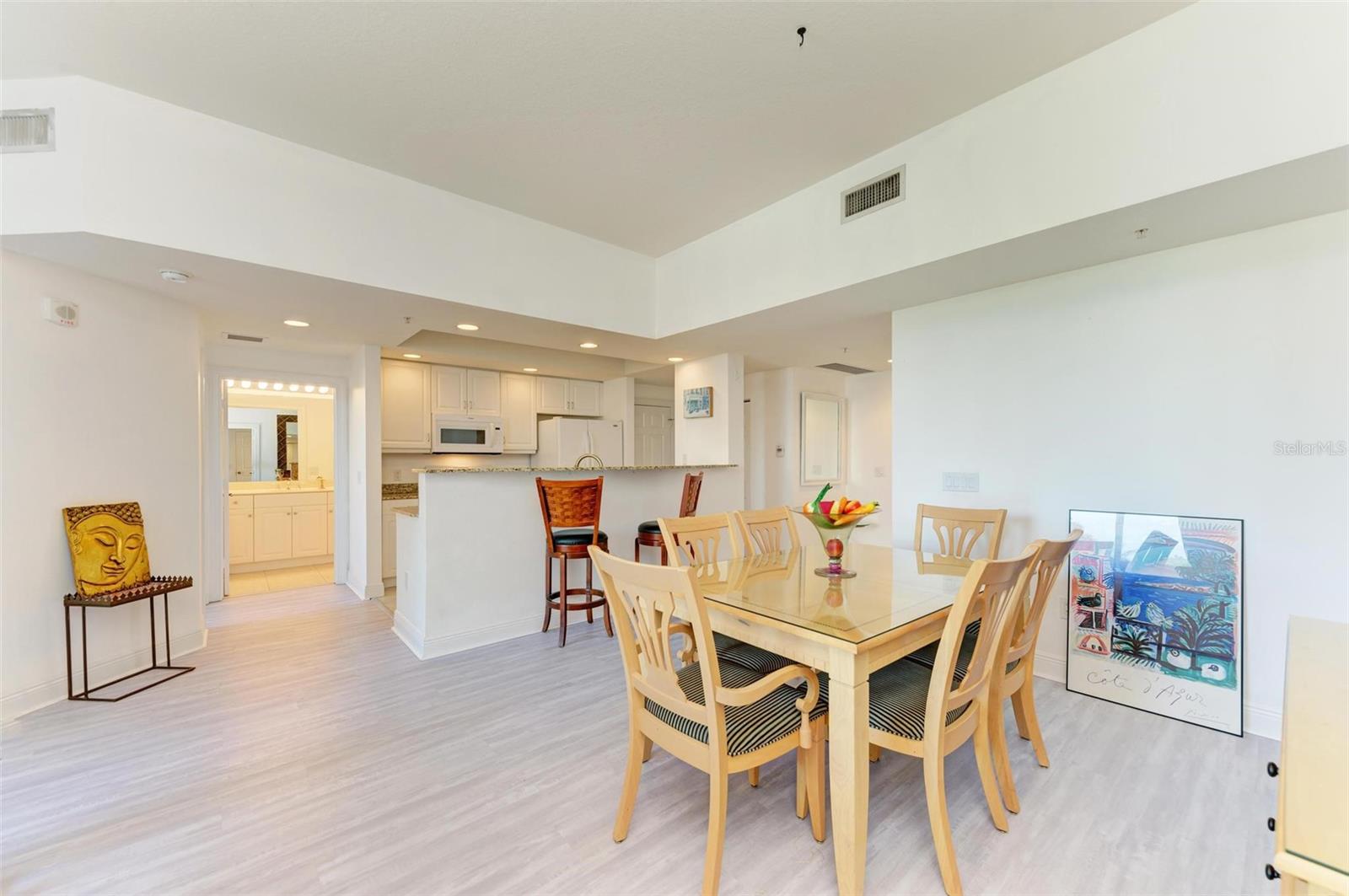 800 N TAMIAMI TRL #212, SARASOTA, FL, 34236
