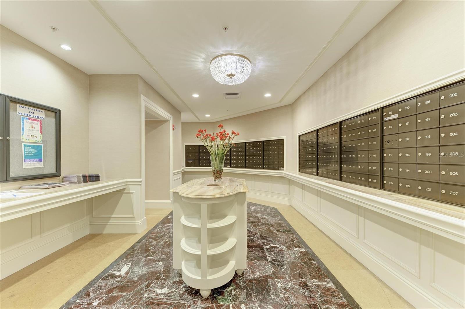 800 N TAMIAMI TRL #212, SARASOTA, FL, 34236