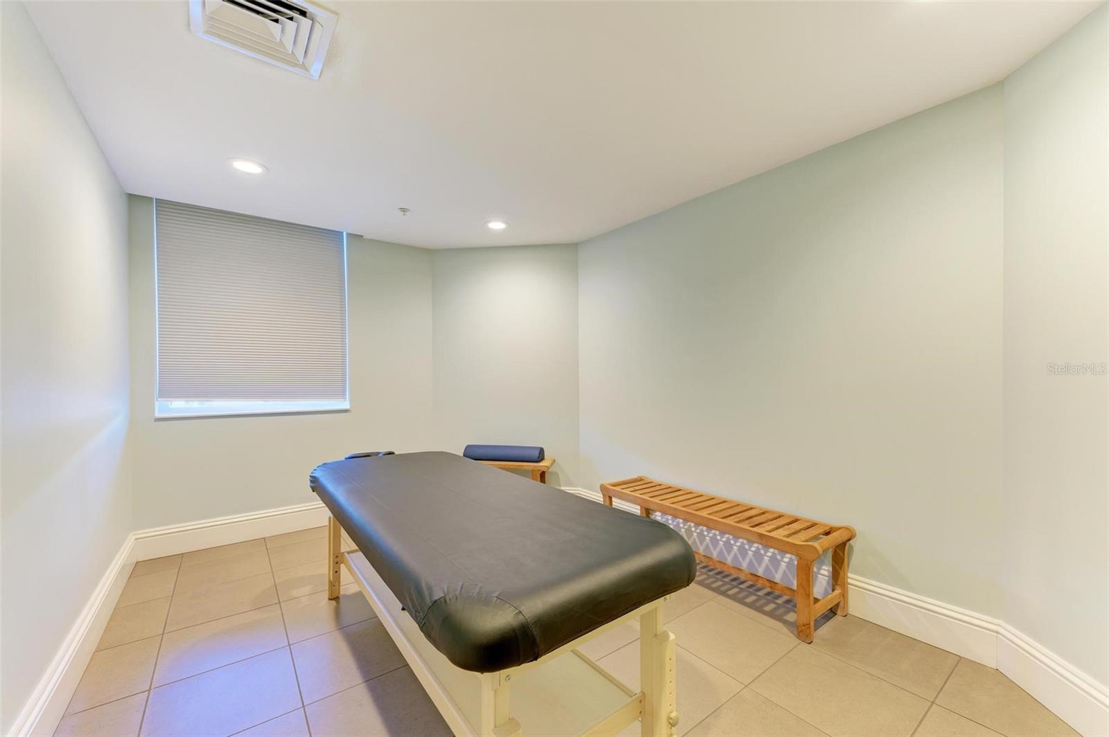 800 N TAMIAMI TRL #212, SARASOTA, FL, 34236