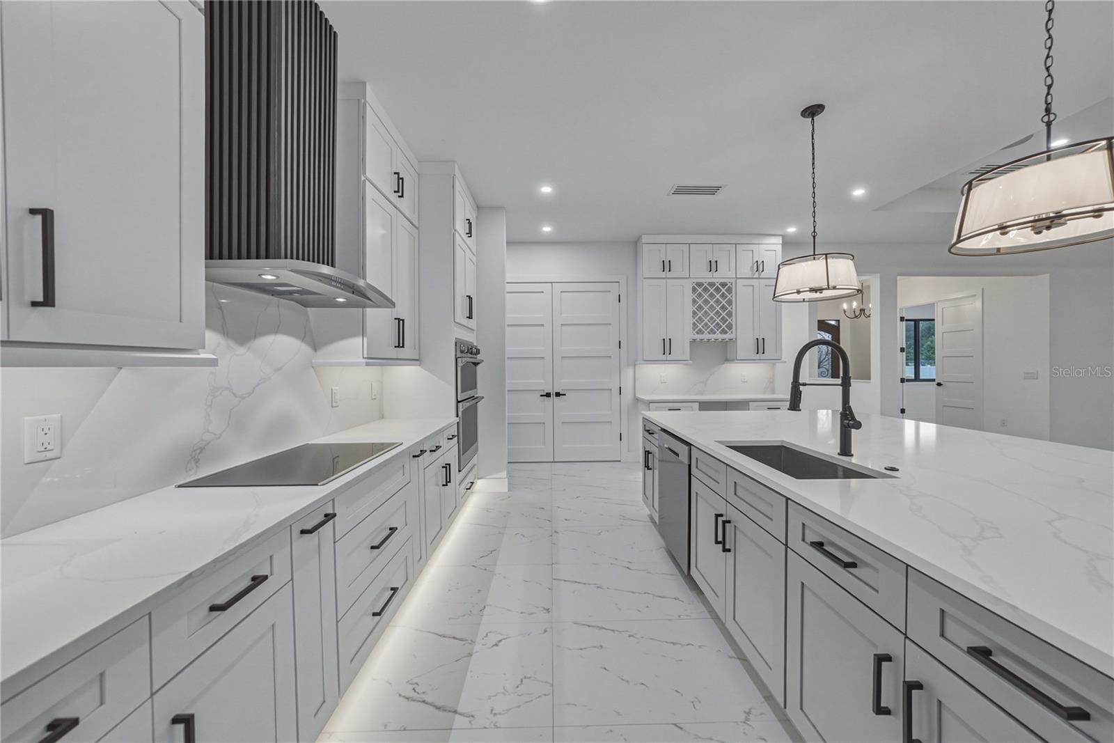 14080 SYDNEY RD, DOVER, FL, 33527