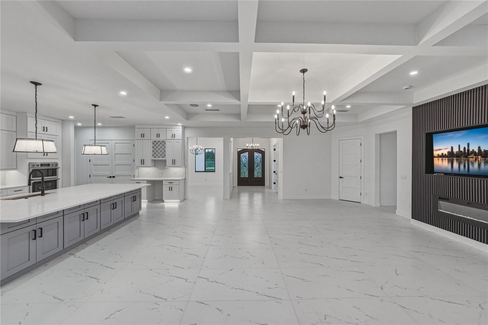 14080 SYDNEY RD, DOVER, FL, 33527