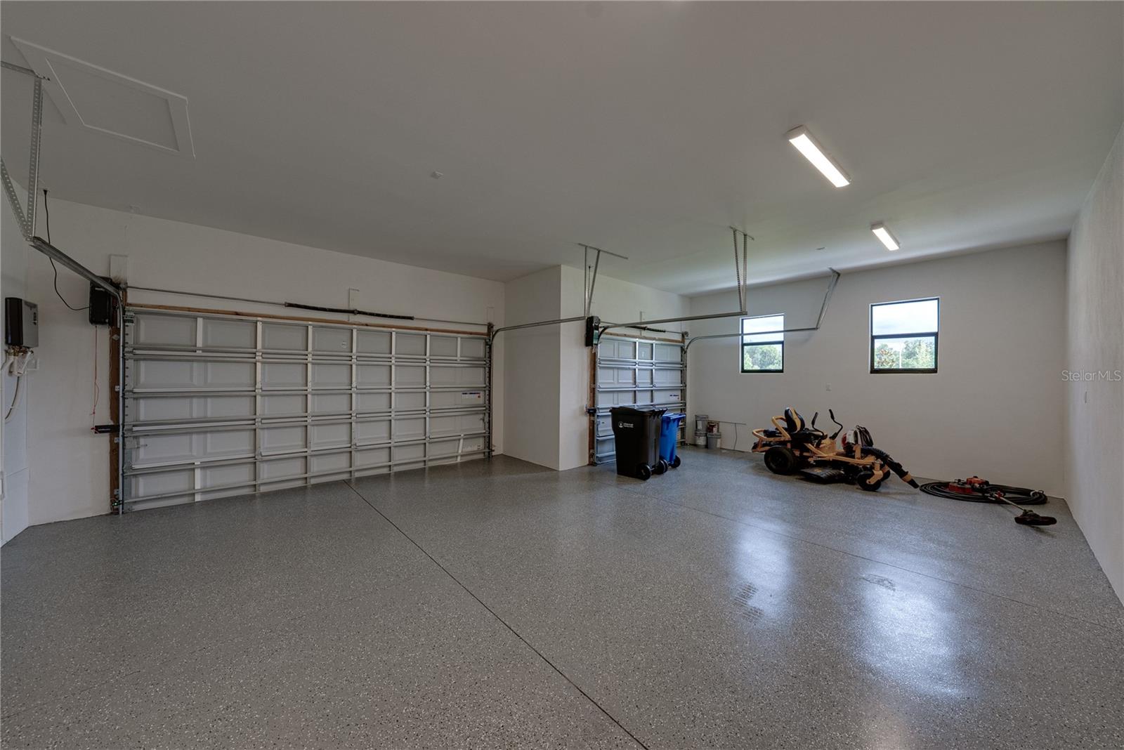 14080 SYDNEY RD, DOVER, FL, 33527