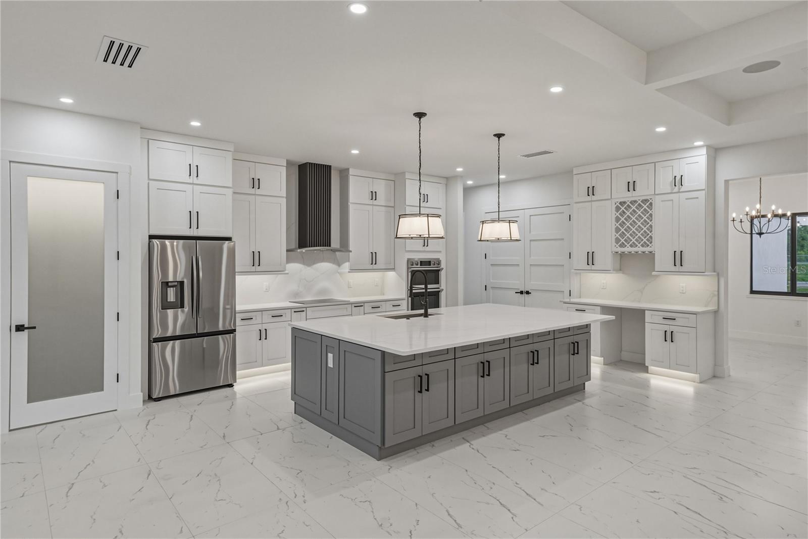 14080 SYDNEY RD, DOVER, FL, 33527