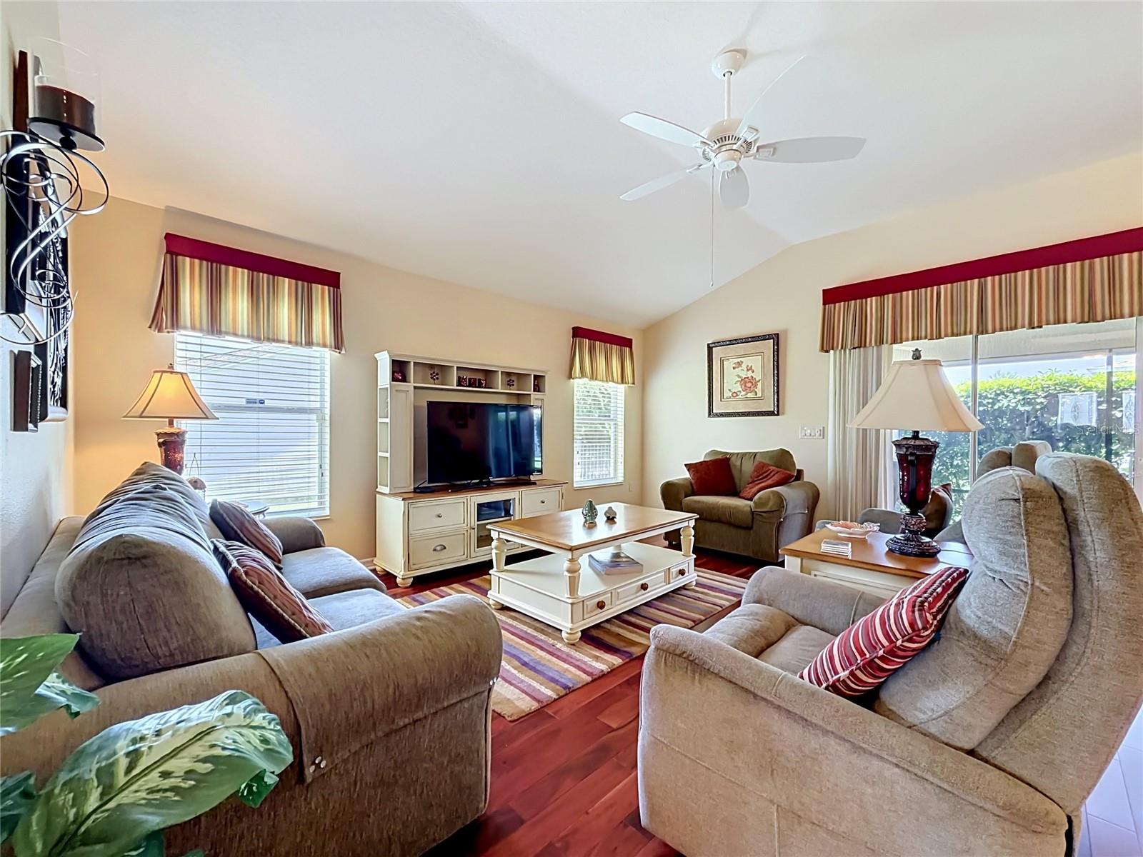 2529 EDENVILLE PATH, THE VILLAGES, FL, 32162