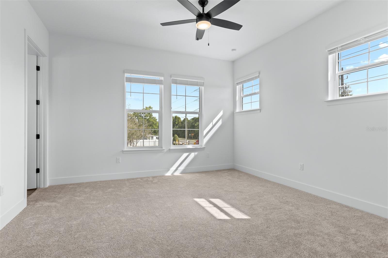 3812 FERN HOLLOW PL, TAMPA, FL, 33614