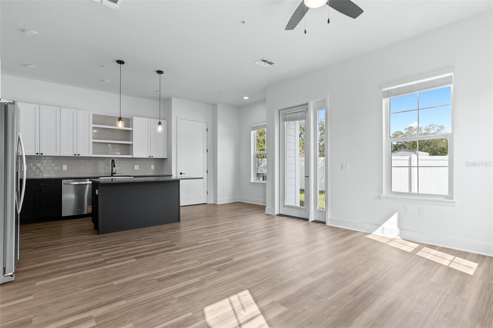 3812 FERN HOLLOW PL, TAMPA, FL, 33614