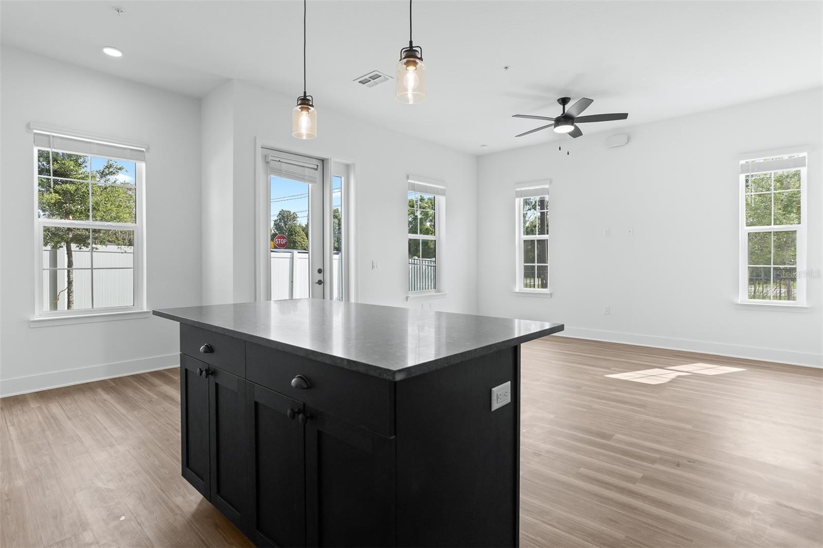 3812 FERN HOLLOW PL, TAMPA, FL, 33614