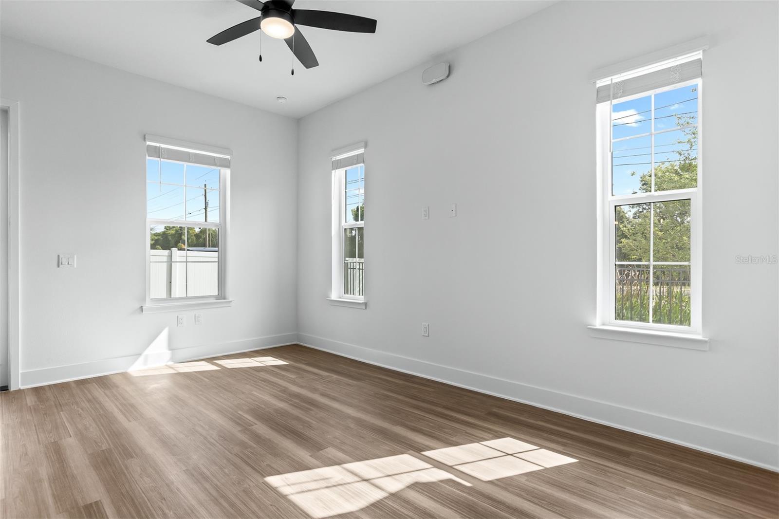 3812 FERN HOLLOW PL, TAMPA, FL, 33614