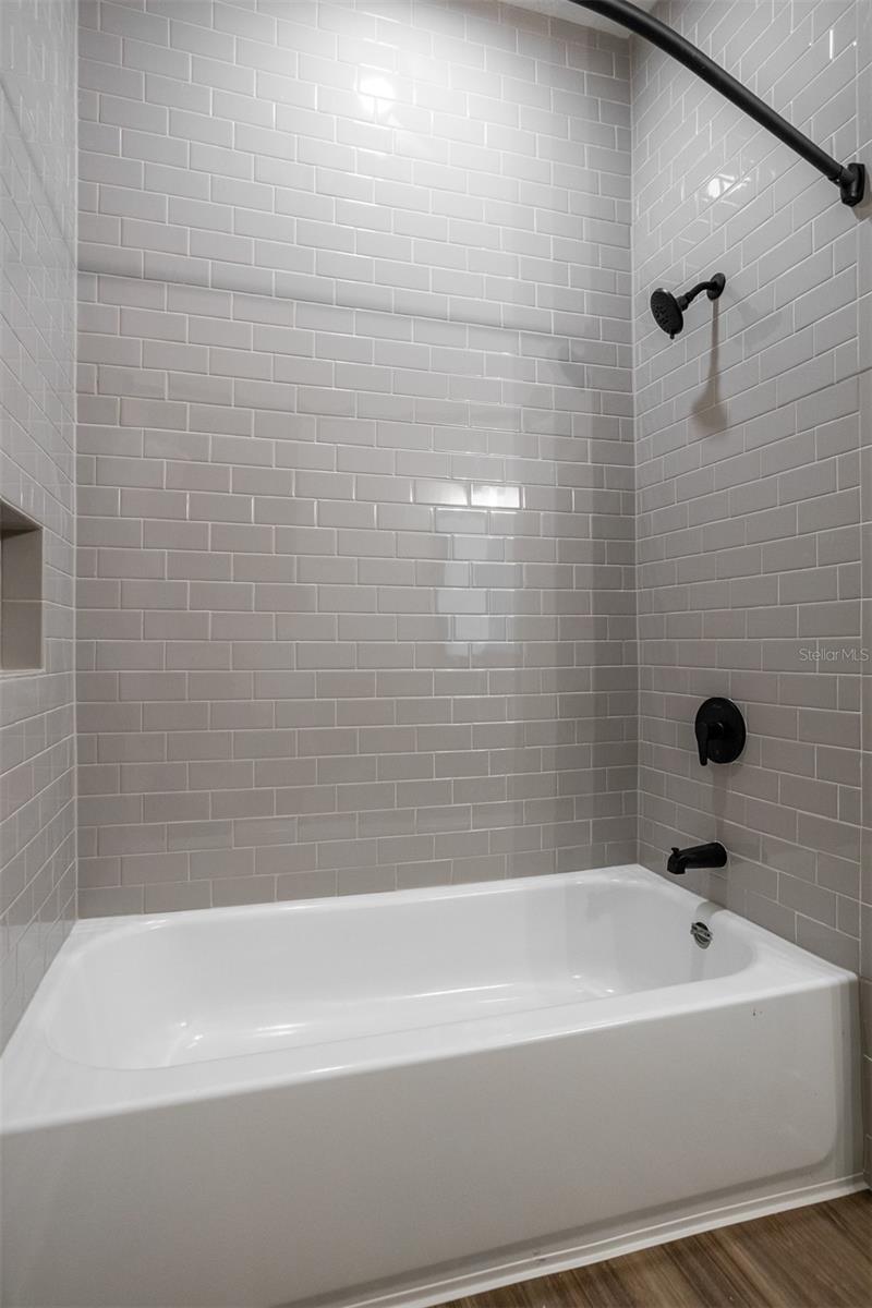 3812 FERN HOLLOW PL, TAMPA, FL, 33614