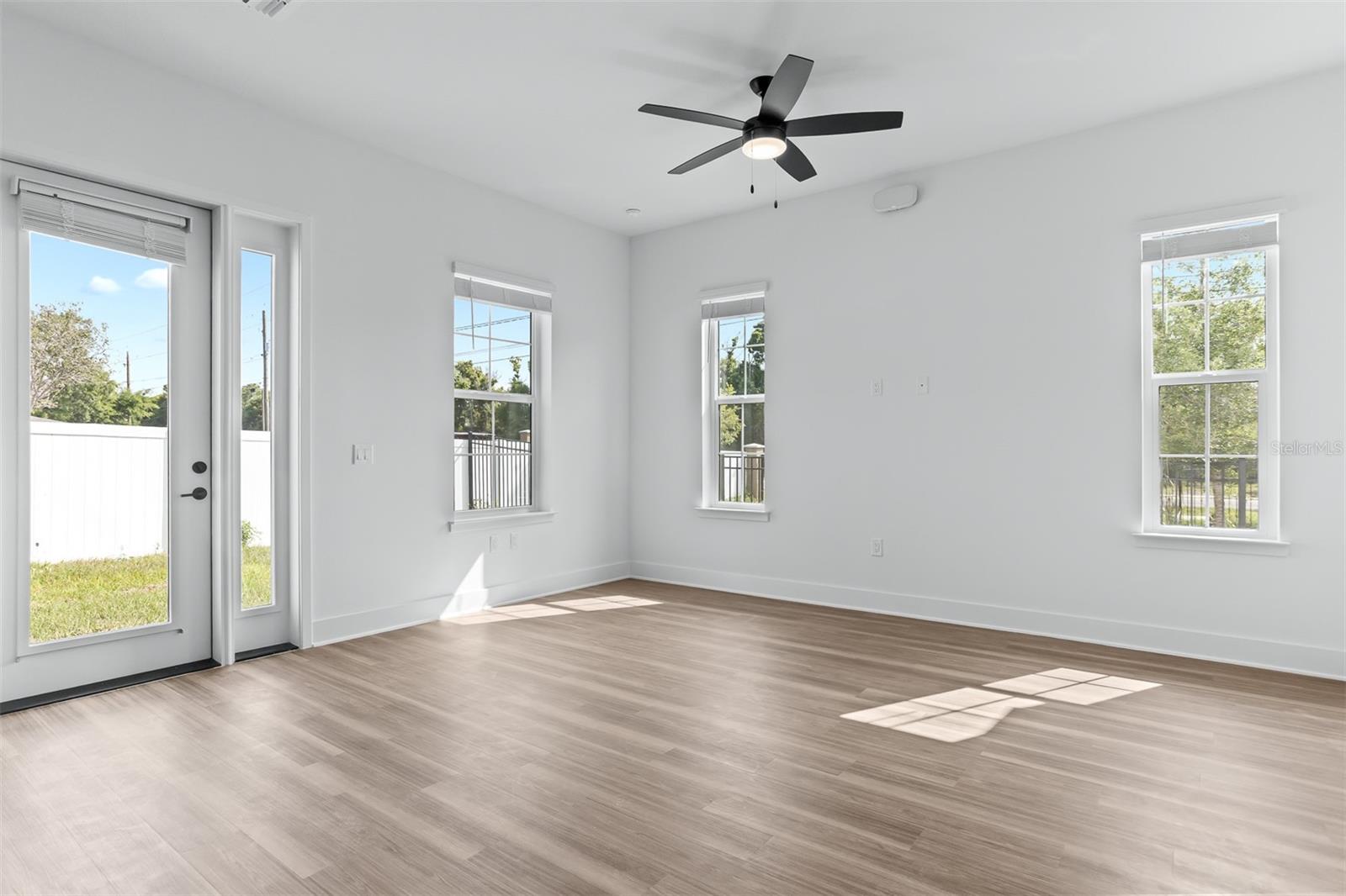 3812 FERN HOLLOW PL, TAMPA, FL, 33614