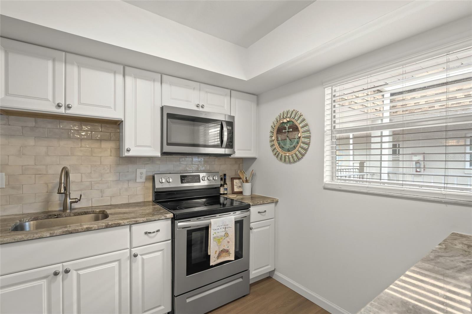 1310 GLEN OAKS DR E #391E, SARASOTA, FL, 34232