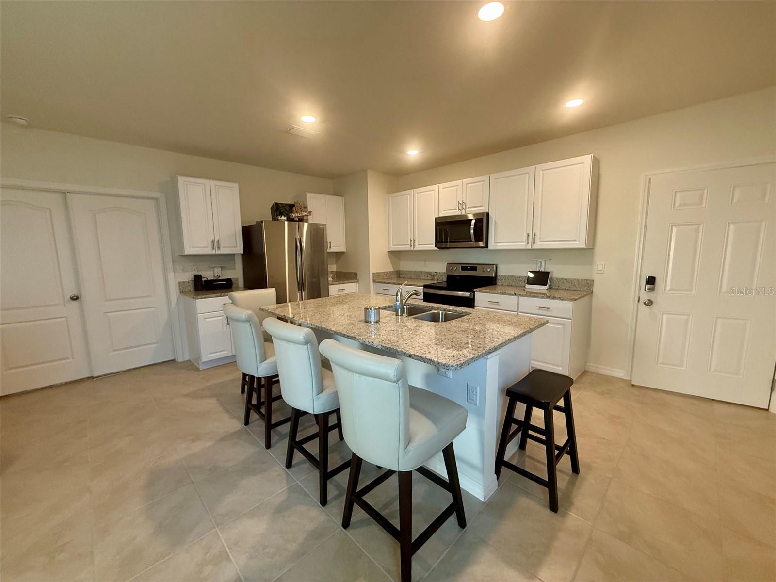 463 LIU LN, DELAND, FL, 32724