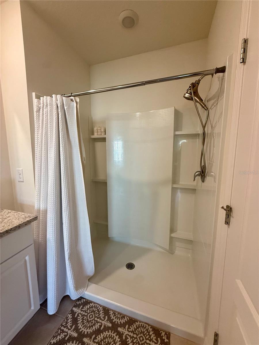 463 LIU LN, DELAND, FL, 32724