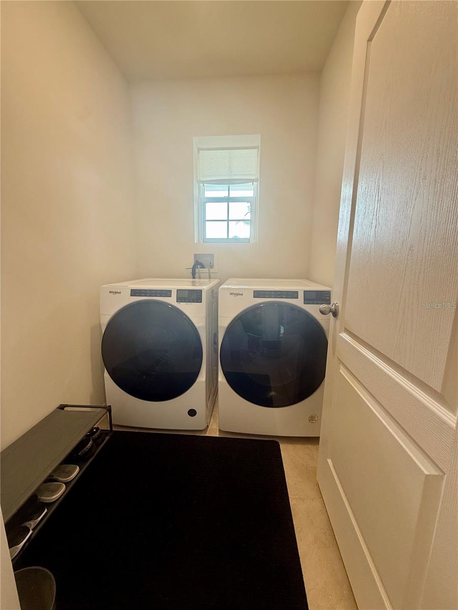 463 LIU LN, DELAND, FL, 32724