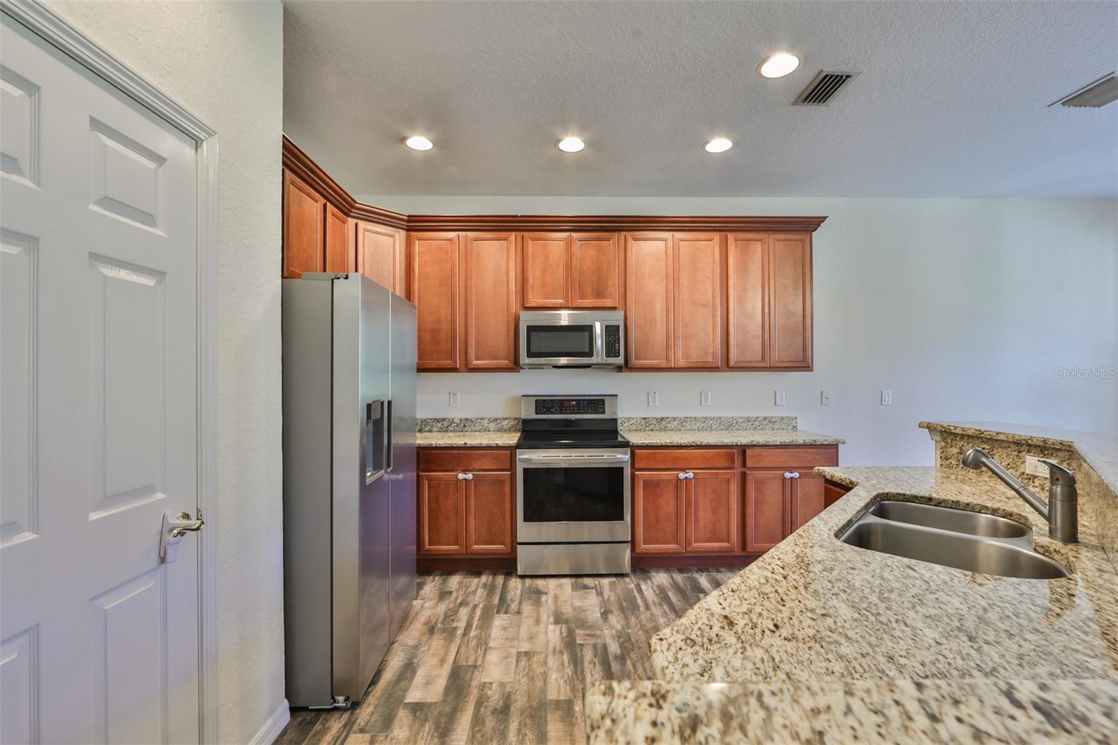 26948 JUNIPER BAY DR, WESLEY CHAPEL, FL, 33544