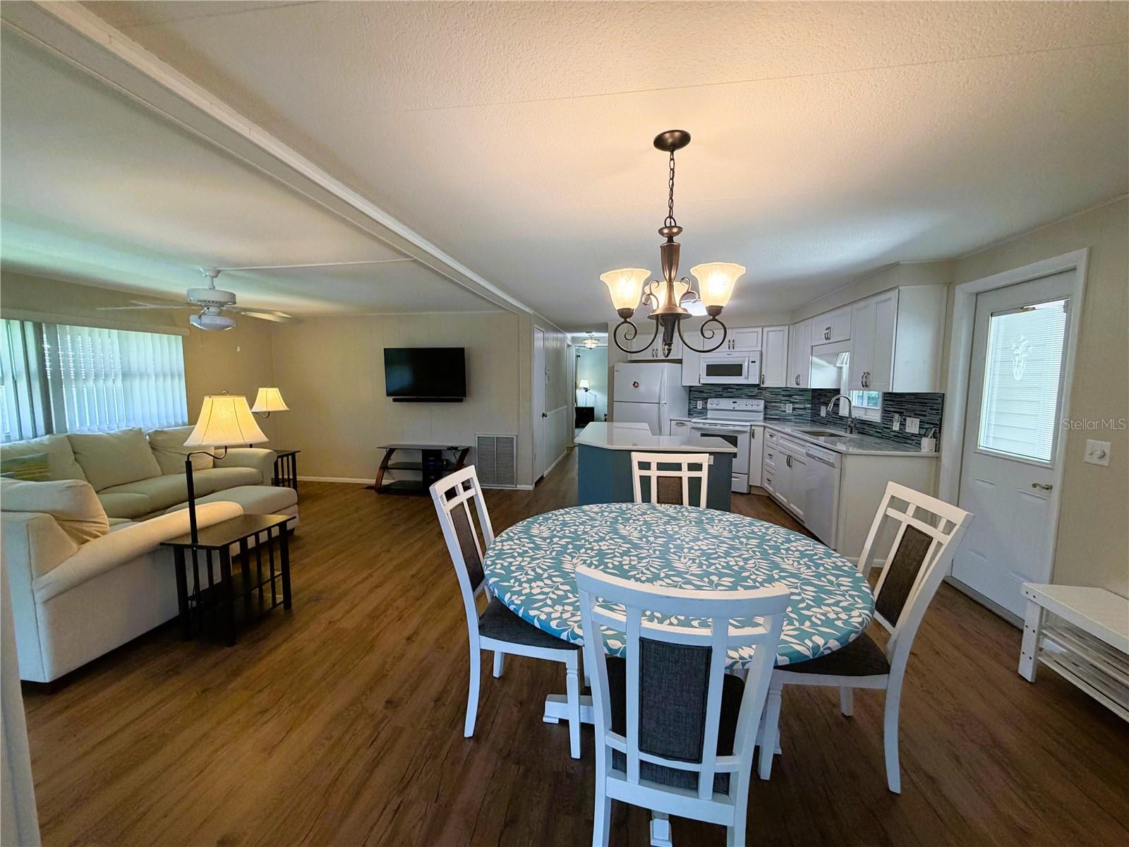 101 MARIGOLD ST, LEESBURG, FL, 34748