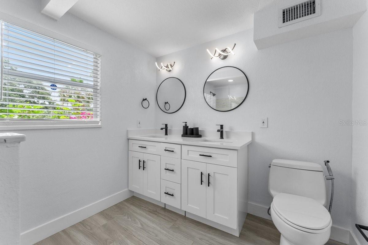 5510 BAYOU GRANDE BLVD NE, ST PETERSBURG, FL, 33703
