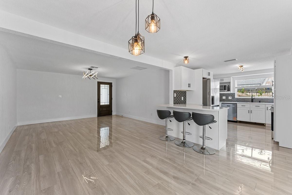 5510 BAYOU GRANDE BLVD NE, ST PETERSBURG, FL, 33703