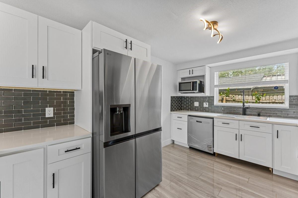 5510 BAYOU GRANDE BLVD NE, ST PETERSBURG, FL, 33703