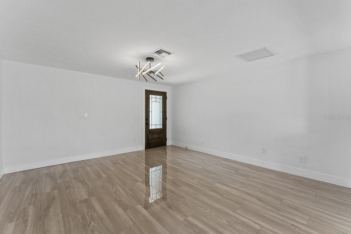 5510 BAYOU GRANDE BLVD NE, ST PETERSBURG, FL, 33703
