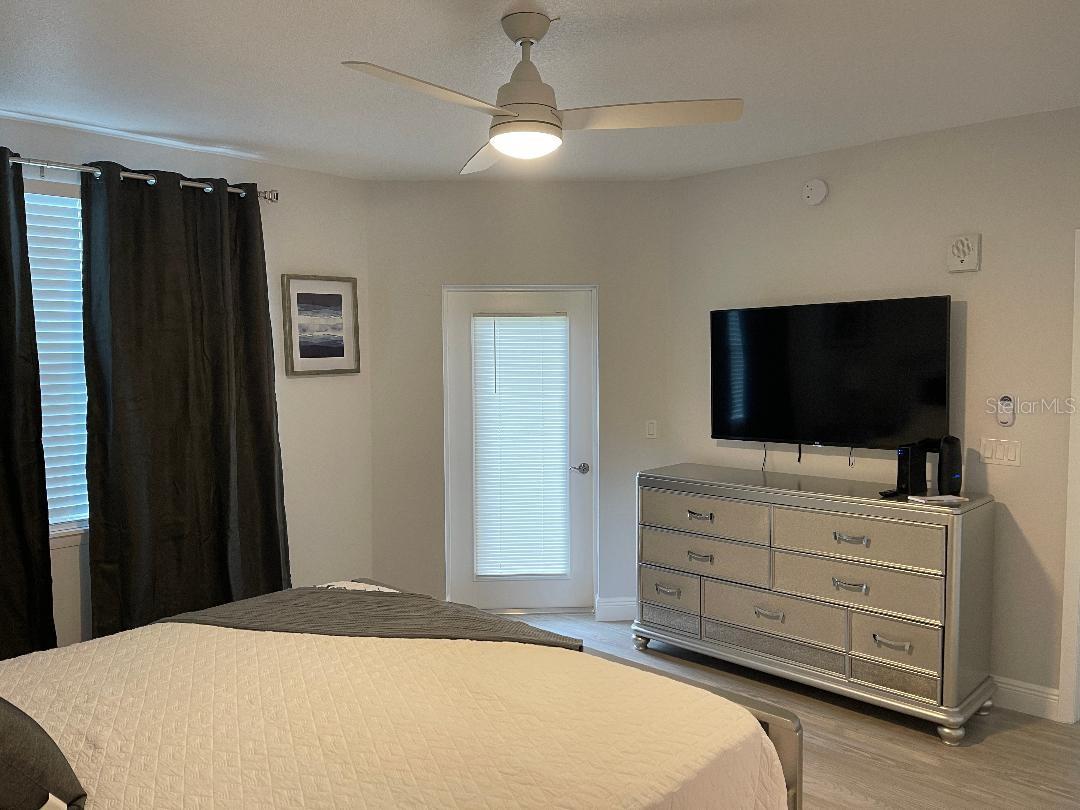 960 STARKEY RD #10305, LARGO, FL, 33771