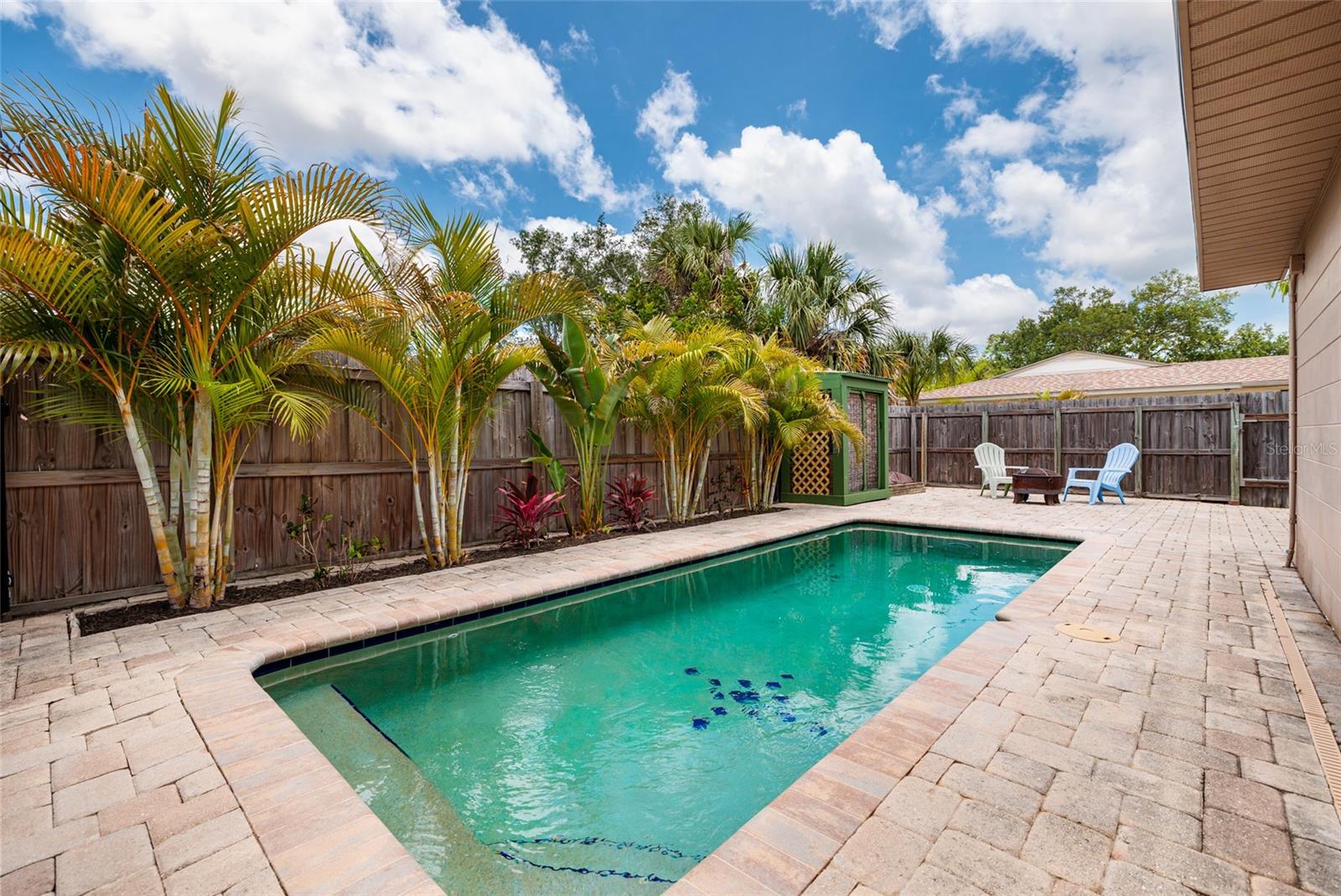 511 74TH AVE N, ST PETERSBURG, FL, 33702