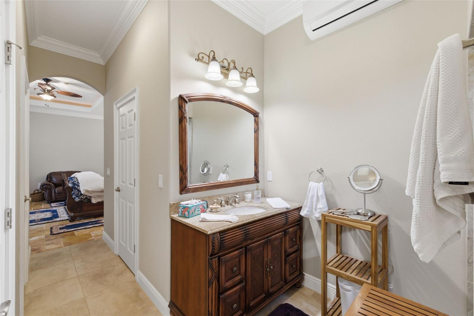 11145 MOUNTAIN MOCKINGBIRD RD, WEEKI WACHEE, FL, 34614
