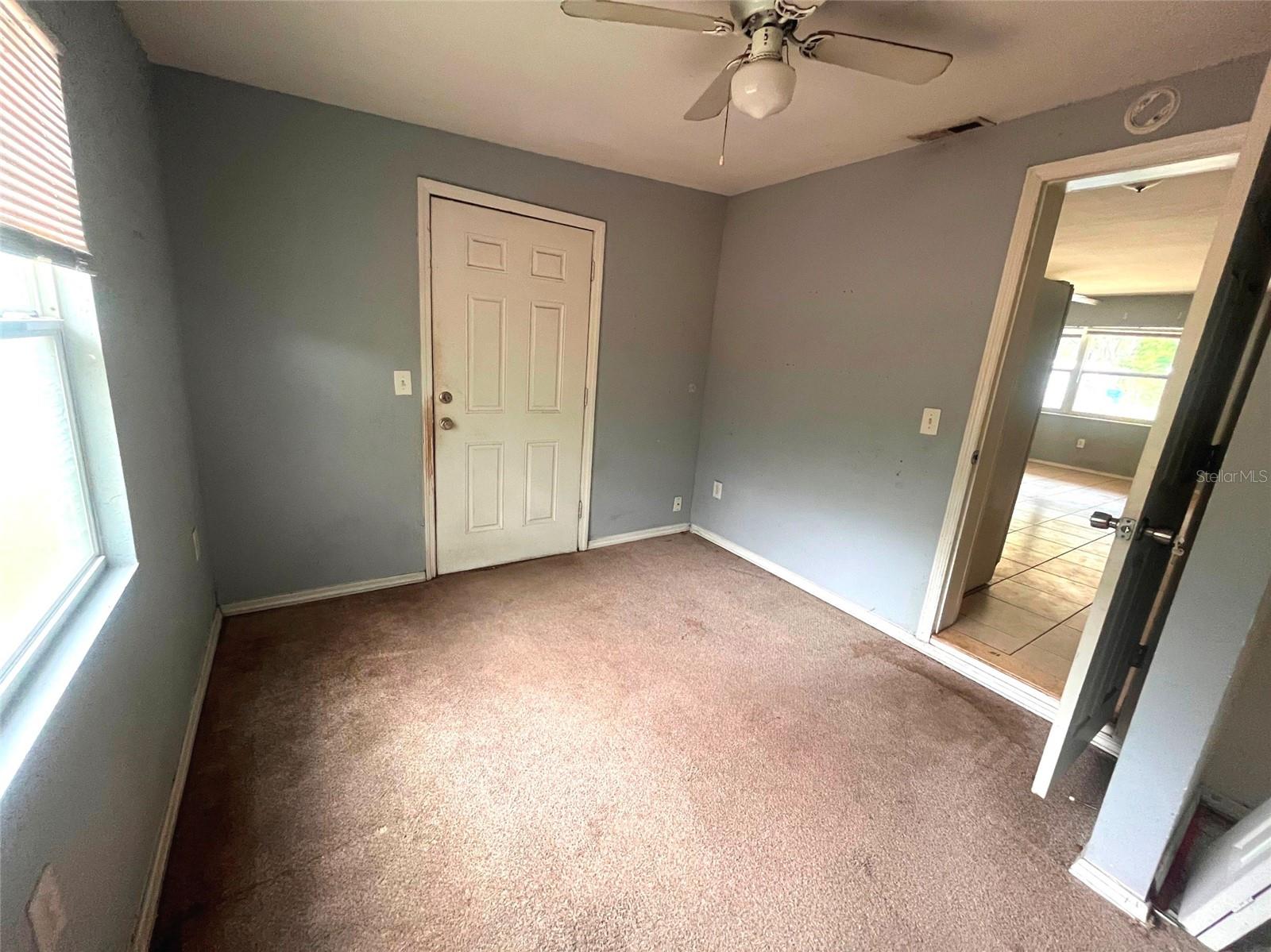 731 LAKESIDE DR, LARGO, FL, 33778