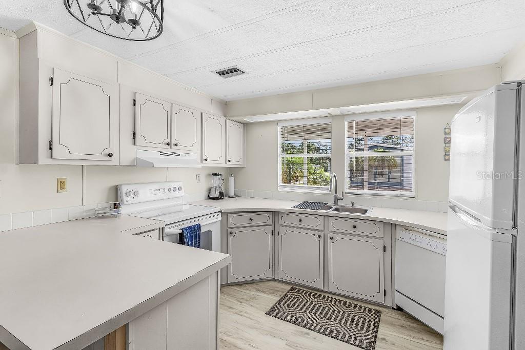 251 IBIS, PUNTA GORDA, FL, 33950