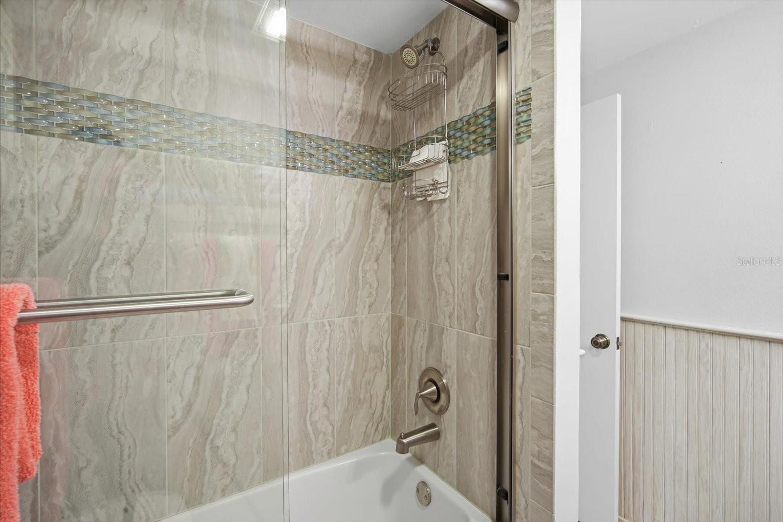 2811 AVENUE C, HOLMES BEACH, FL, 34217
