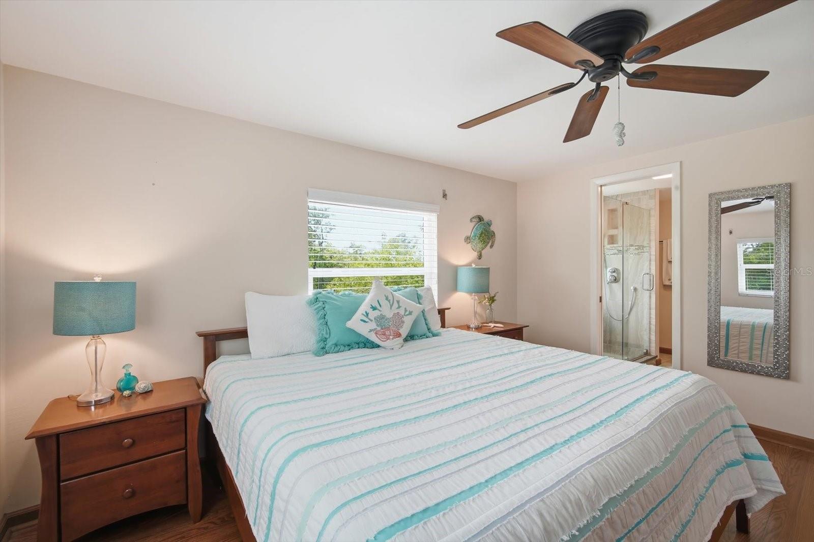 2811 AVENUE C, HOLMES BEACH, FL, 34217
