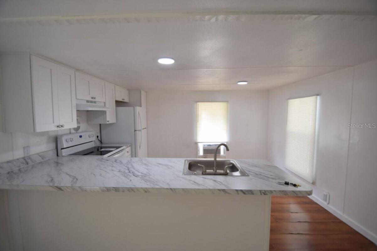 3306 PEACHTREE HILL RD, LAKELAND, FL, 33801