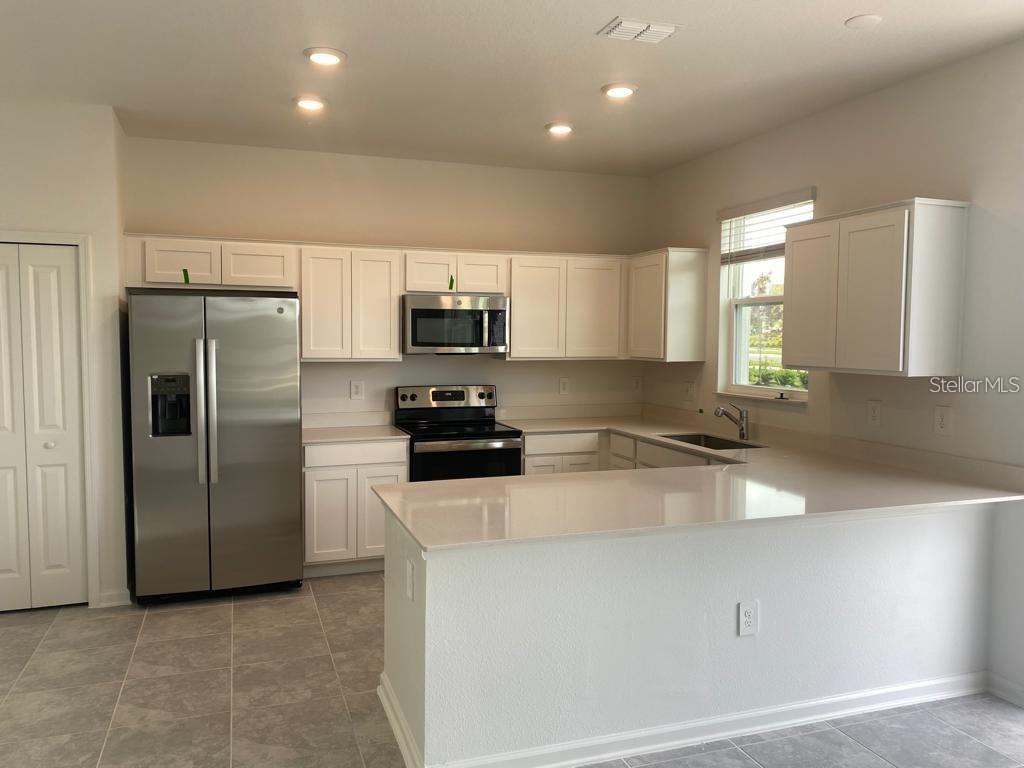 510 BOGEY DR, DAVENPORT, FL, 33896