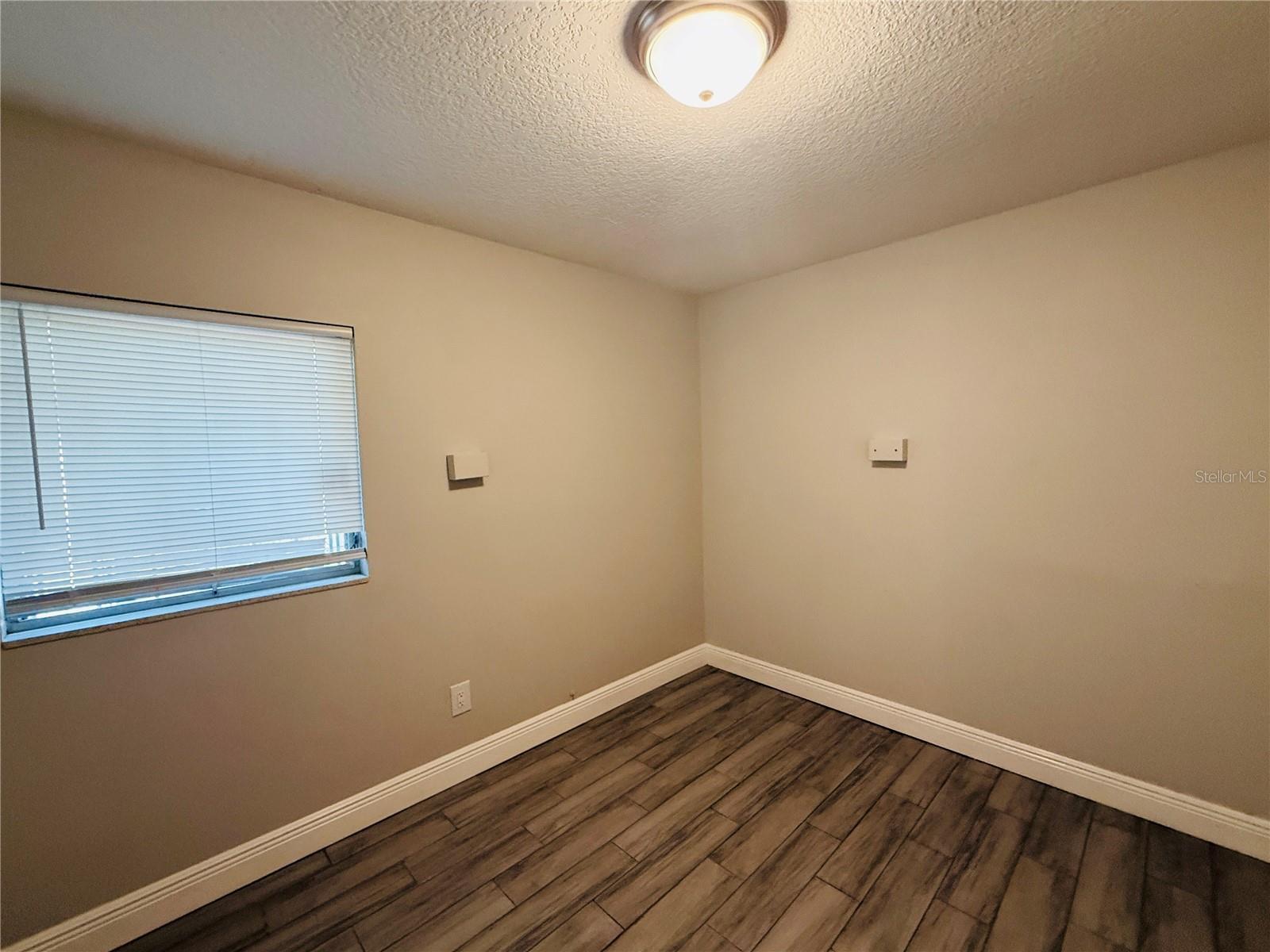 4203 E YUKON ST, TAMPA, FL, 33617