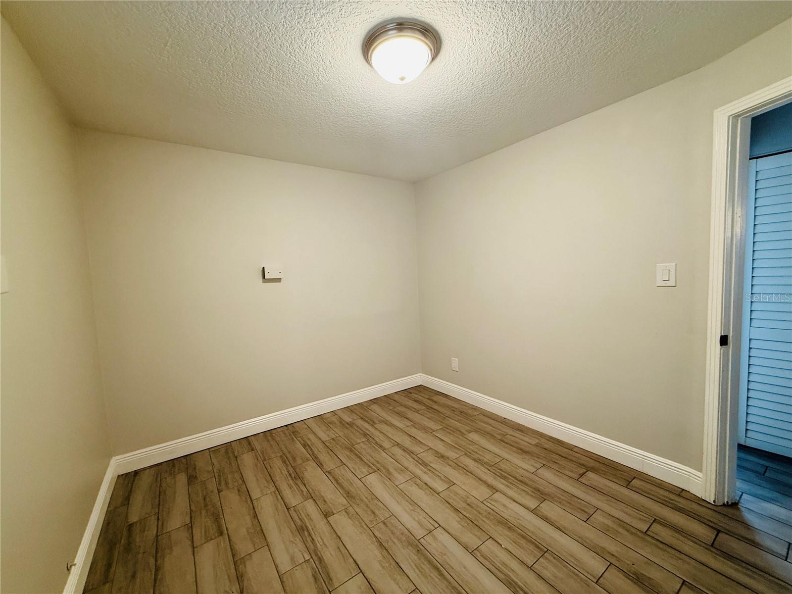 4203 E YUKON ST, TAMPA, FL, 33617