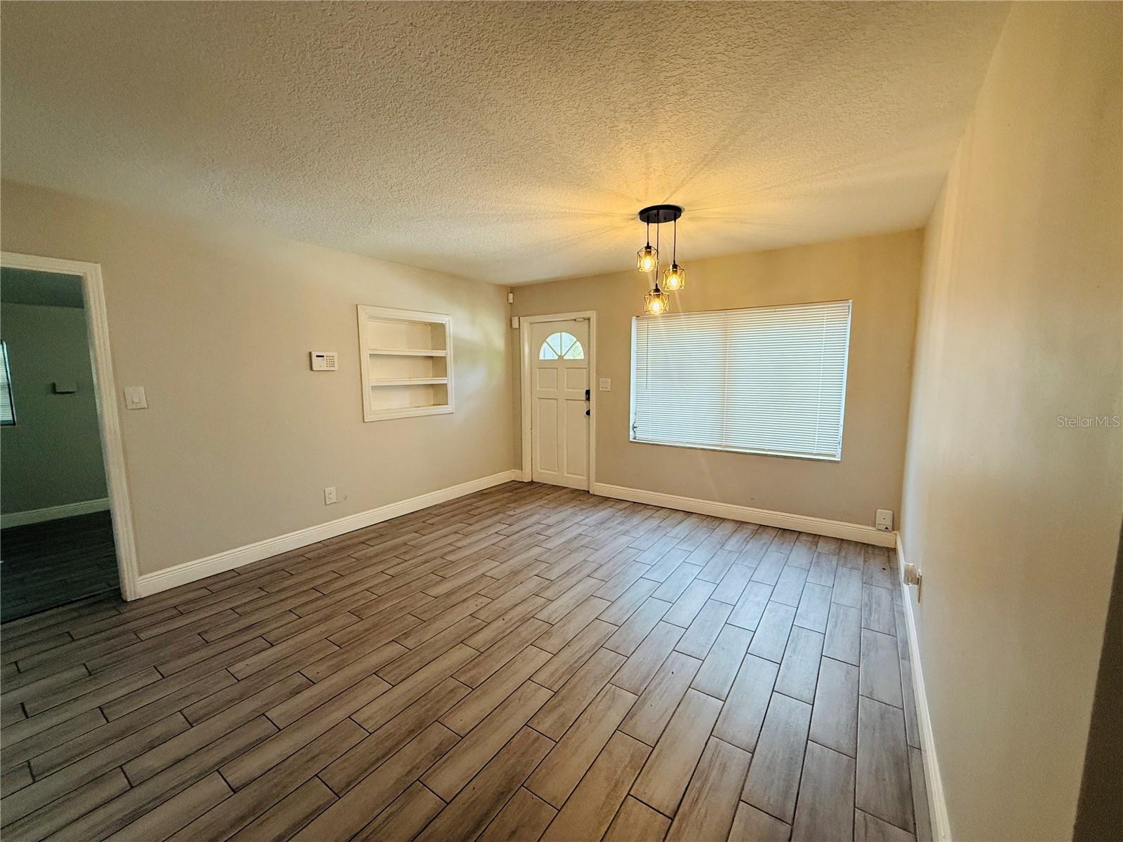 4203 E YUKON ST, TAMPA, FL, 33617