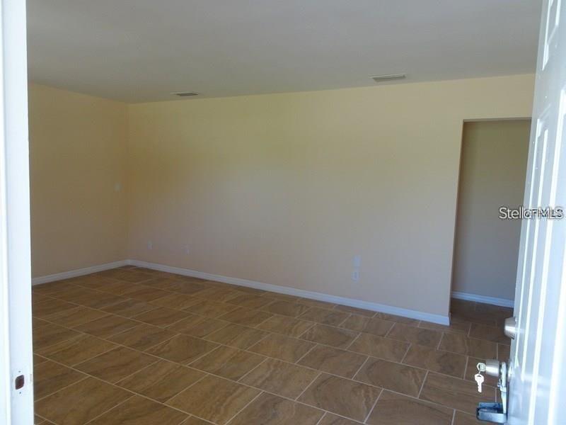 601 BANANA ST, TARPON SPRINGS, FL, 34689