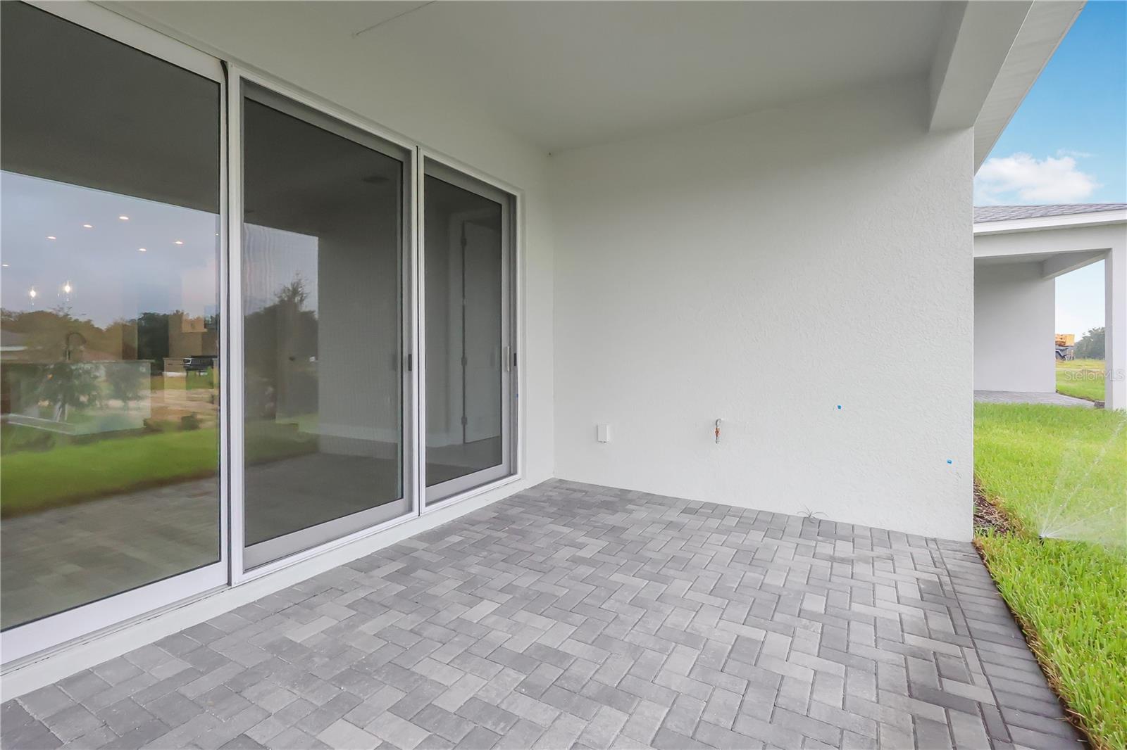 570 HAMMOCK OAKS BLVD, LADY LAKE, FL, 32159